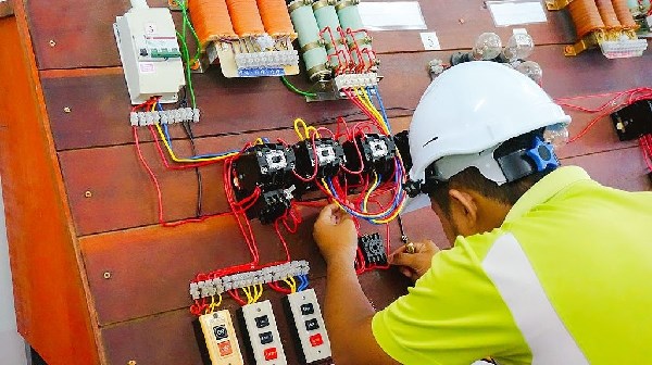 广州电工职业资格证考试时间